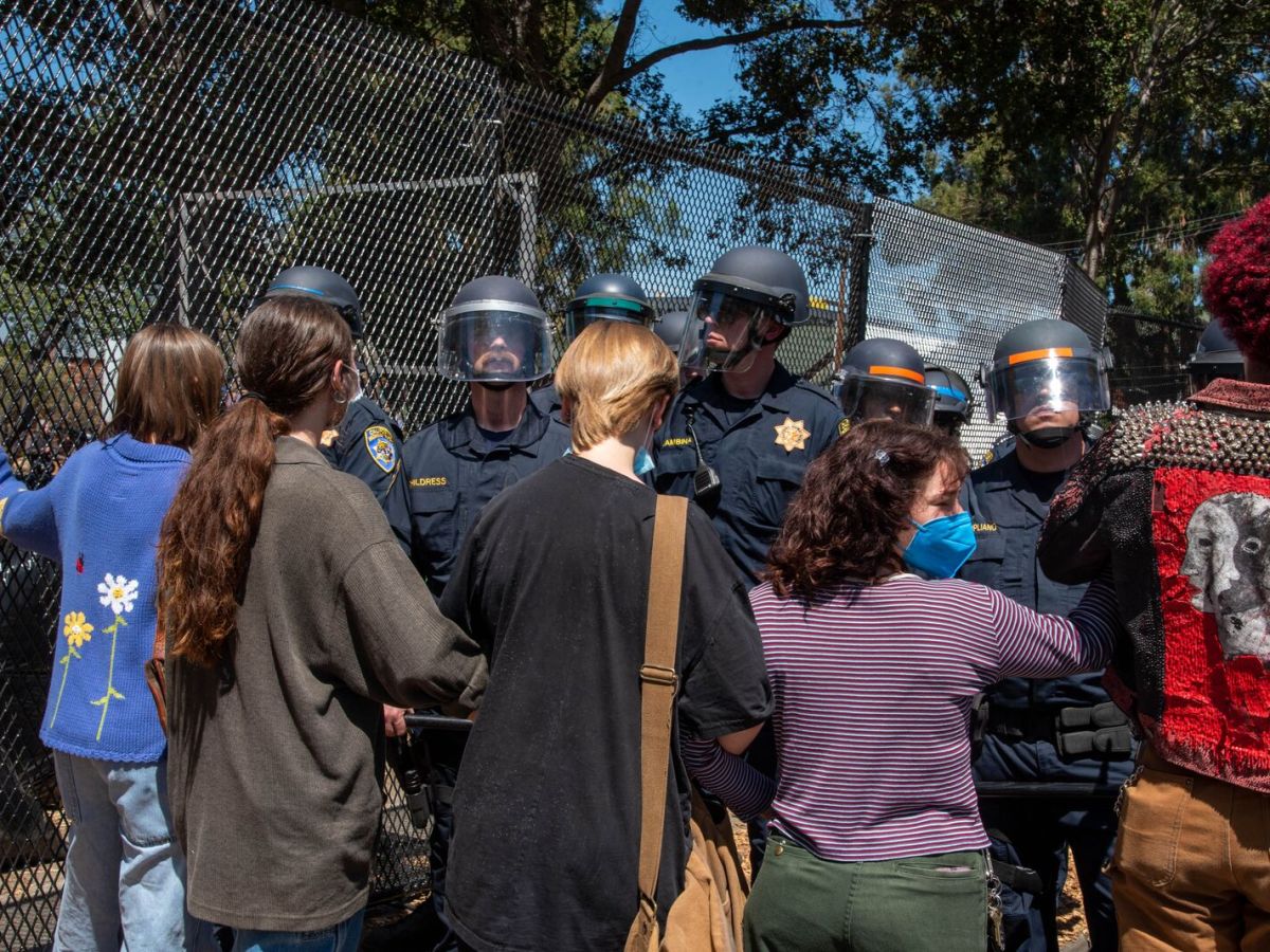 Berkeley City Council will not lift tear gas ban amid People’s Park protests