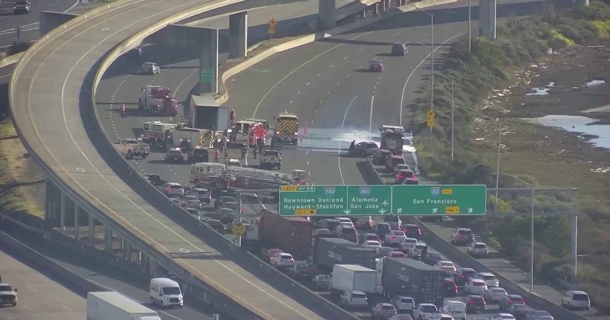 Big rig fire snarls traffic at MacArthur Maze