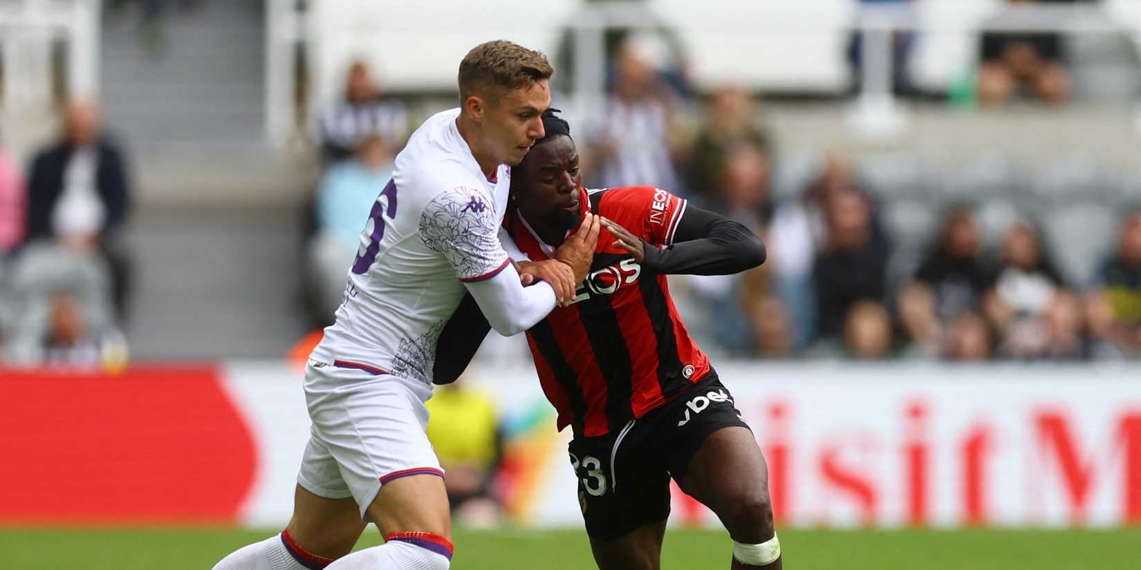 Louis Munteanu (left) with Fiorentina