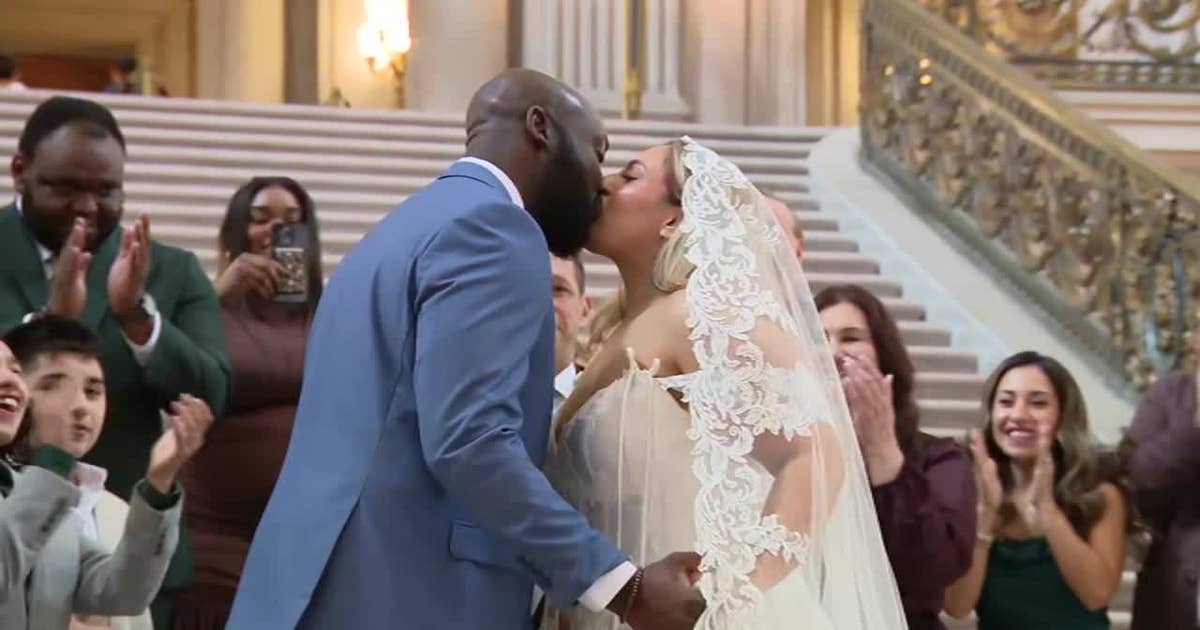 Love is in the air at San Francisco City Hall ahead of Valentine's Day