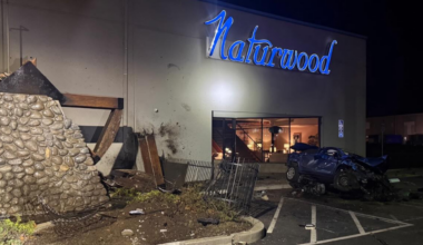 Driver suspected of DUI after crash into iconic Rancho Cordova water wheel