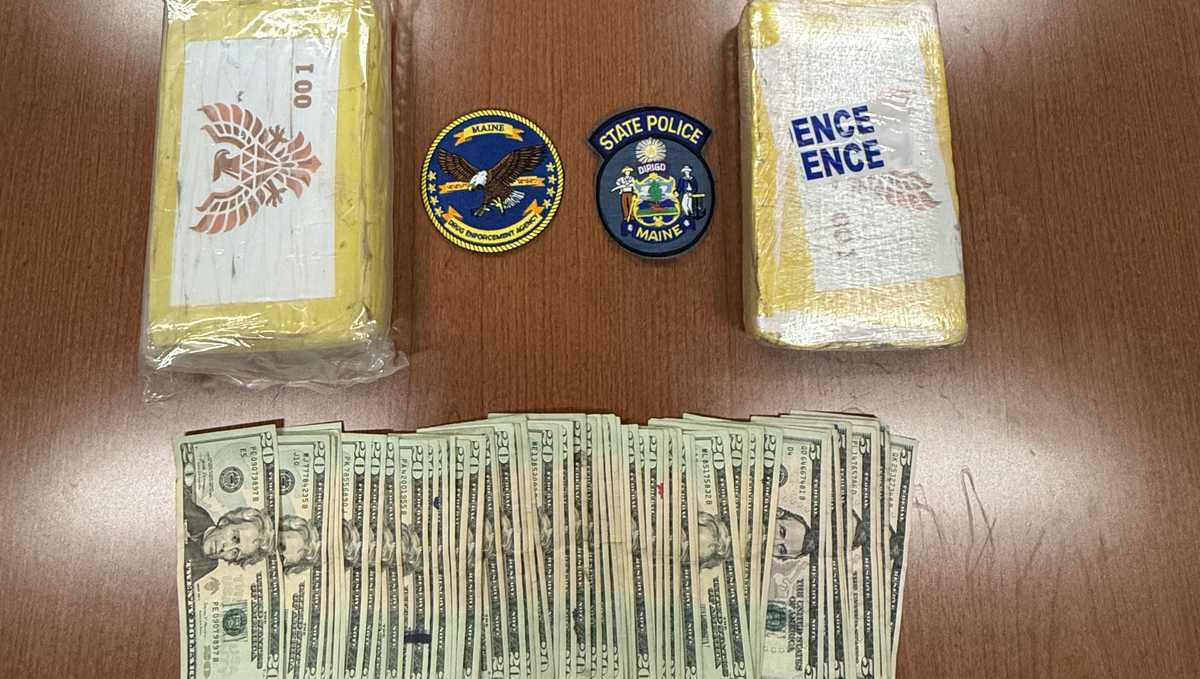 Pounds of cocaine seized during traffic stop in Oakland, Maine