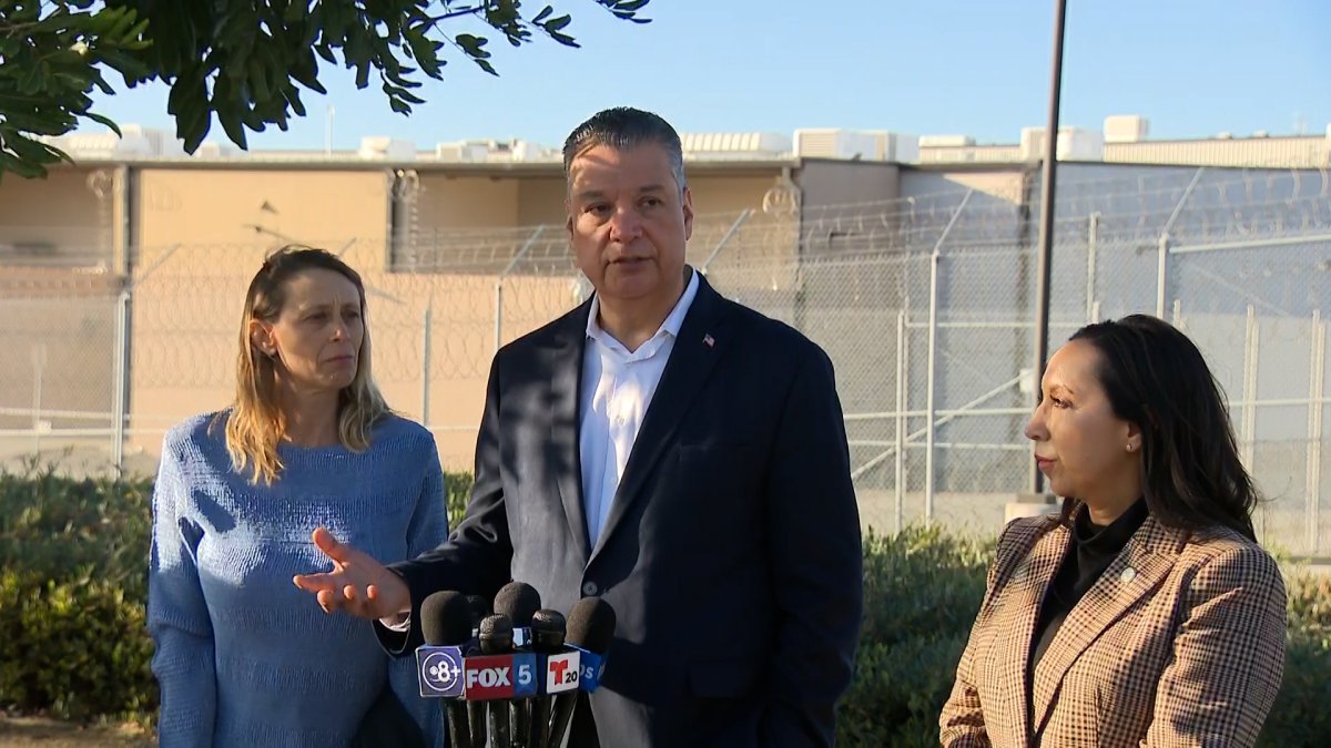 Sen. Padilla, San Diego County supervisors denied entry to Otay Mesa Detention Center – NBC 7 San Diego