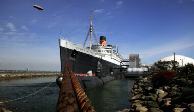Queen Mary ships reunite in Long Beach for first time in 20 years – NBC Los Angeles