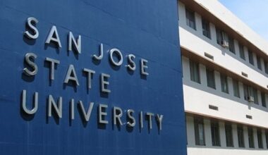 San Jose State University, Sikh Student, MacQuarrie Hall, Sikh turban, Hasmeet Kaur, Sikh Collegiate Federation, Kathryn Kaoudis, CYAN