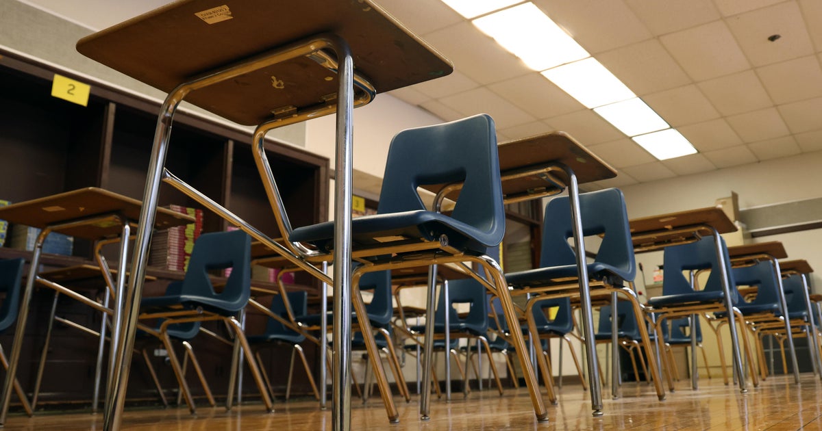 Sacramento City Unified School District to lay off hundreds of workers