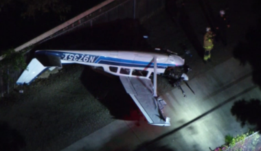2 severely injured after plane crashes into Ventura County canal