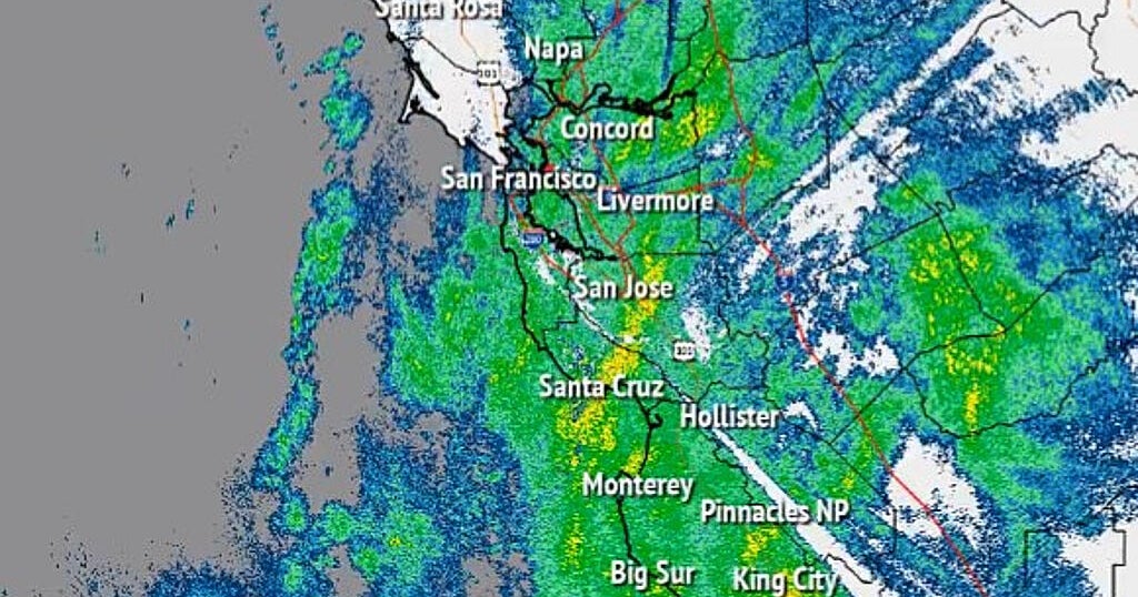 Heavy rain, wind lashes Bay Area and Central Coast as series of storms begins