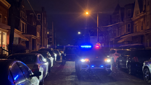 SWAT officials active on scene in Pittsburgh's Oakland