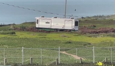 Fence blocking Thornton State Beach along Daly City coast to come down, city says