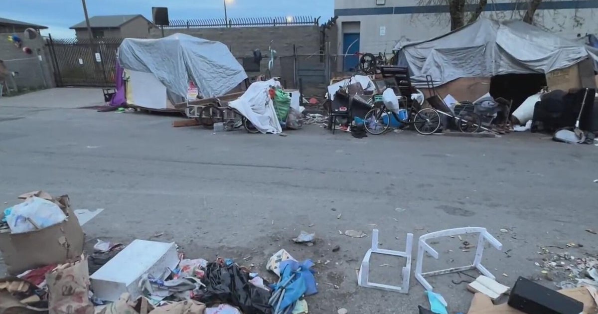 Berkeley homeless residents remain on edge after delay of planned encampment sweep