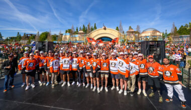 Ducks Day at Disney | Anaheim Ducks