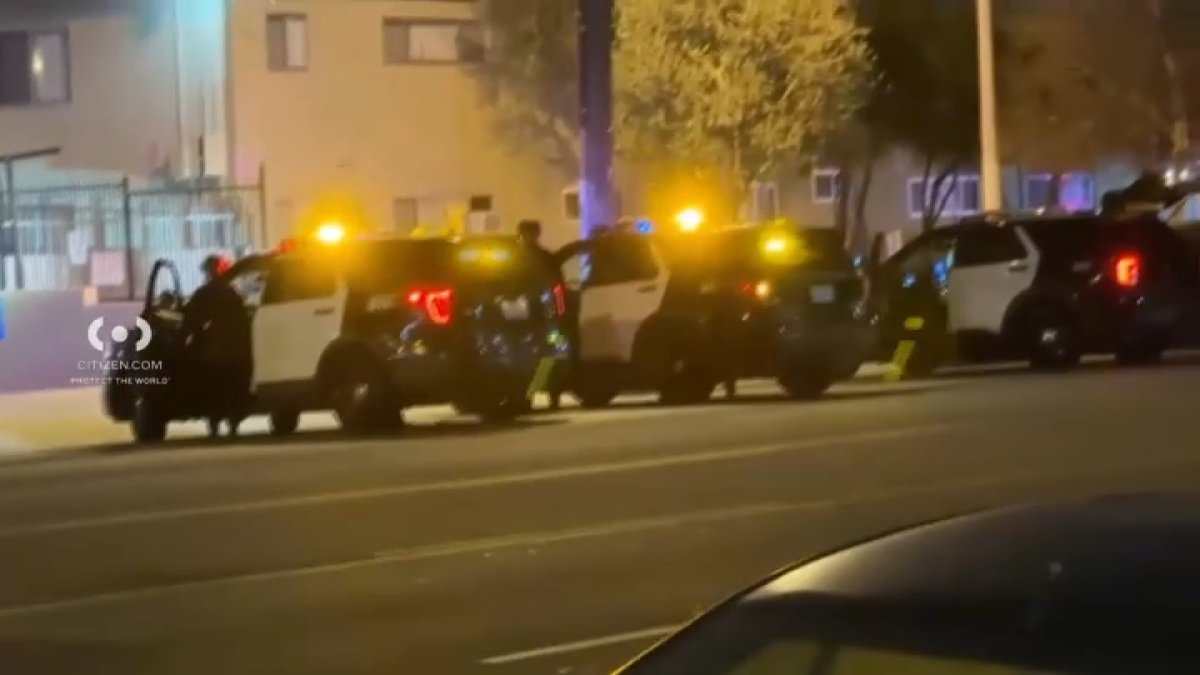 Deadly shooting in Sun Valley under investigation – NBC Los Angeles