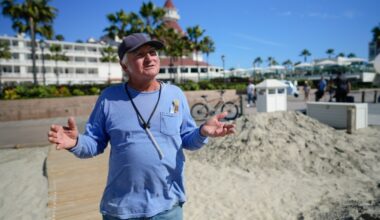 Hotel del Coronado boots Sandcastle Man from his yearslong spot on the beach – San Diego Union-Tribune