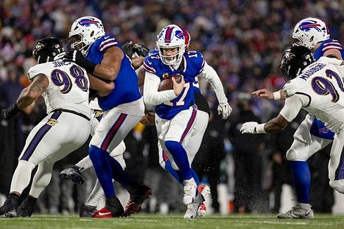 NFL Stars Gather In San Francisco For Honors Night