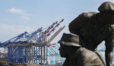 ICE agents depart Terminal Island, a key staging ground for immigration raids in LA