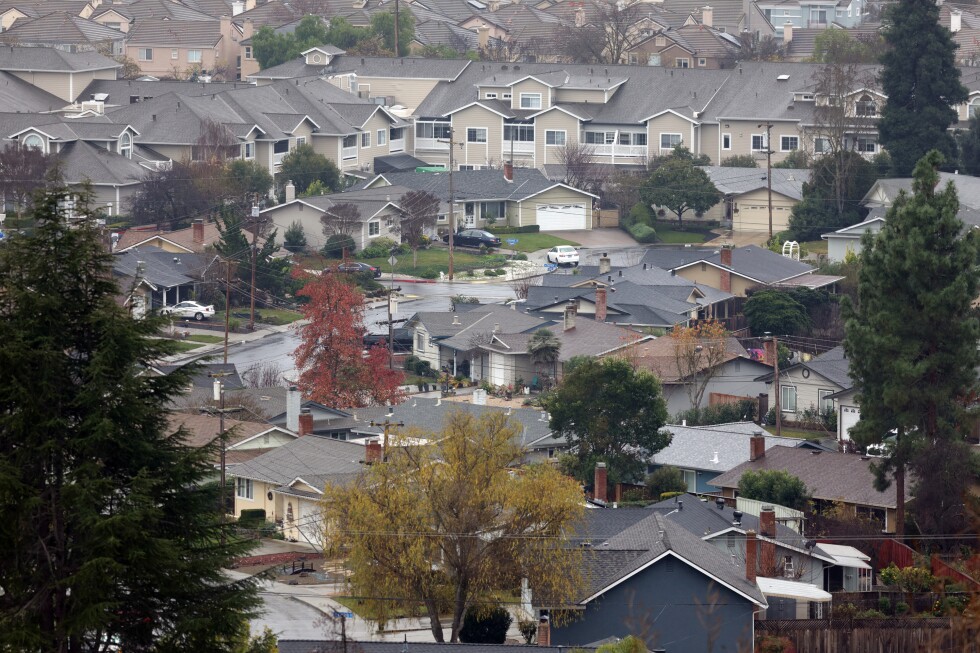 Series of small earthquakes rattle San Francisco Bay Area