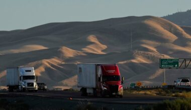 California must let immigrant truck drivers keep their licenses, judge rules