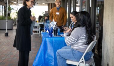 Everybody who’s anybody is at the city clerk's office