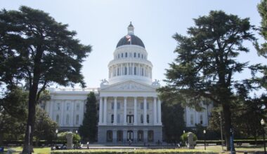 Tight California governor's race between five leading candidates