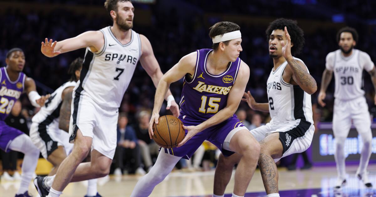 Lakers guard Austin Reaves to play tonight against the Nets