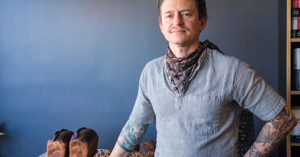 A prodigal L.A. pizza star returns to bake the city's best sourdough