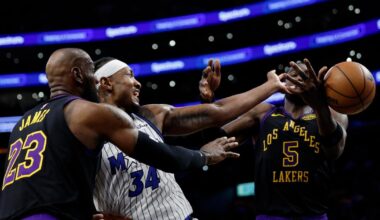 LeBron James' buzzer-beater misses as Lakers fall to Magic
