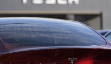 DMV decides not to suspend Tesla sales in California over deceptive marketing