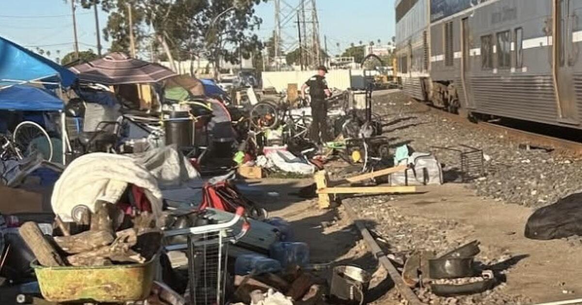 33 tons of debris found at homeless encampment in Oxnard during sweep