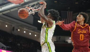 USC basketball fumbles lead, suffers devastating loss to Oregon