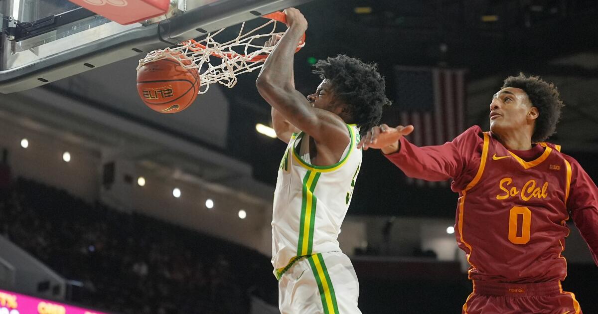 USC basketball fumbles lead, suffers devastating loss to Oregon