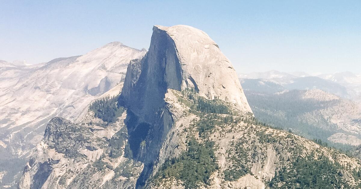 Man videotaped himself BASE jumping in Yosemite, federal officials say. He says it was AI