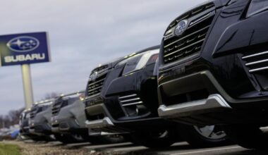 After Supreme Court defeat, Trump says he'll increase new tariff to 15% from 10%