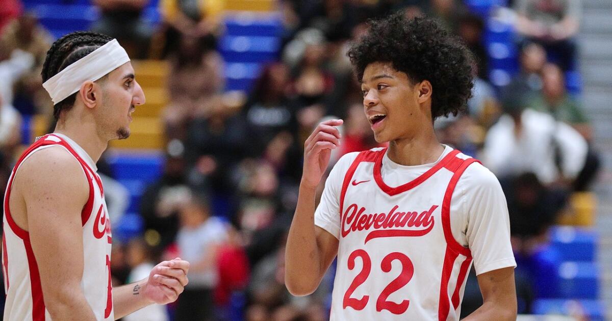 City Section playoff basketball: Sho Evans helps Cleveland win in OT