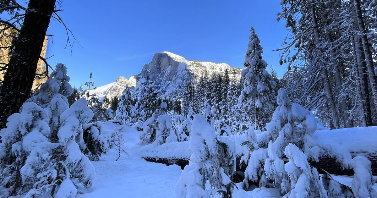 Yosemite National Park closed because of winter storm