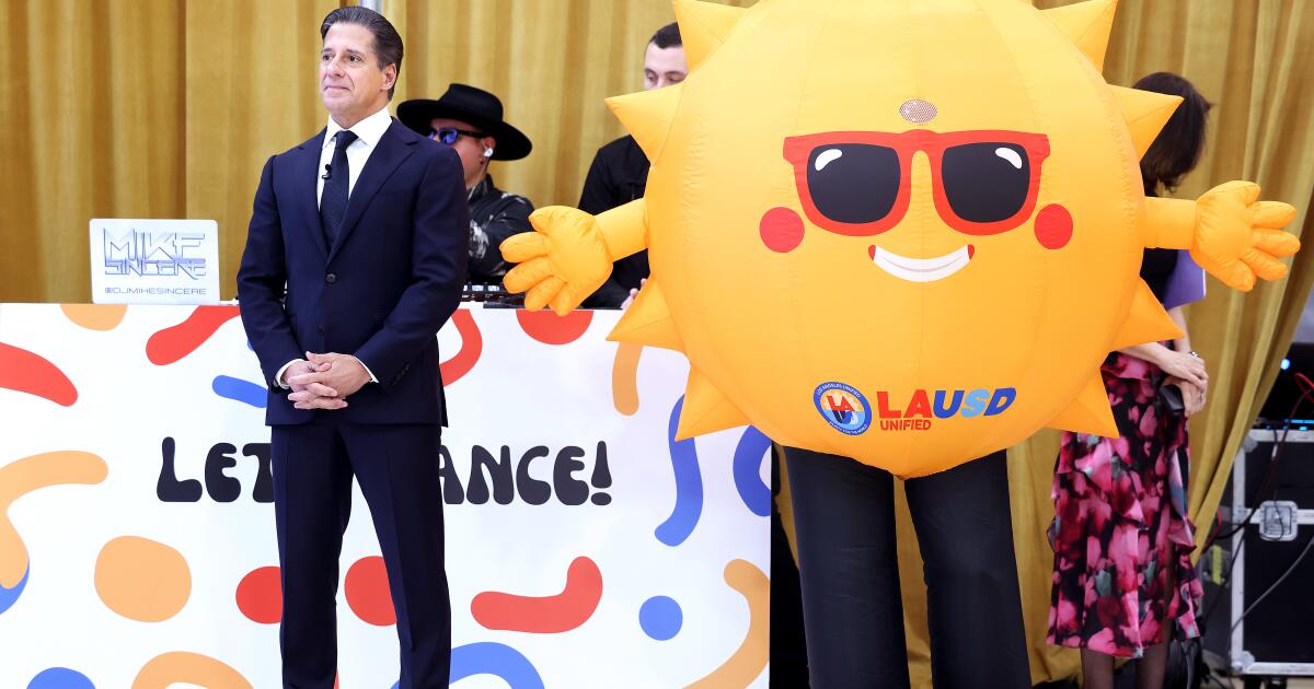 How LAUSD Supt. Carvalho's bet on AI went bust and led to FBI raids