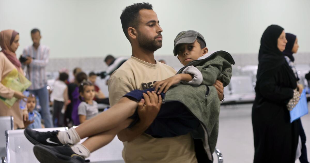 Contributor: Gaza remains a crisis of children's mental health