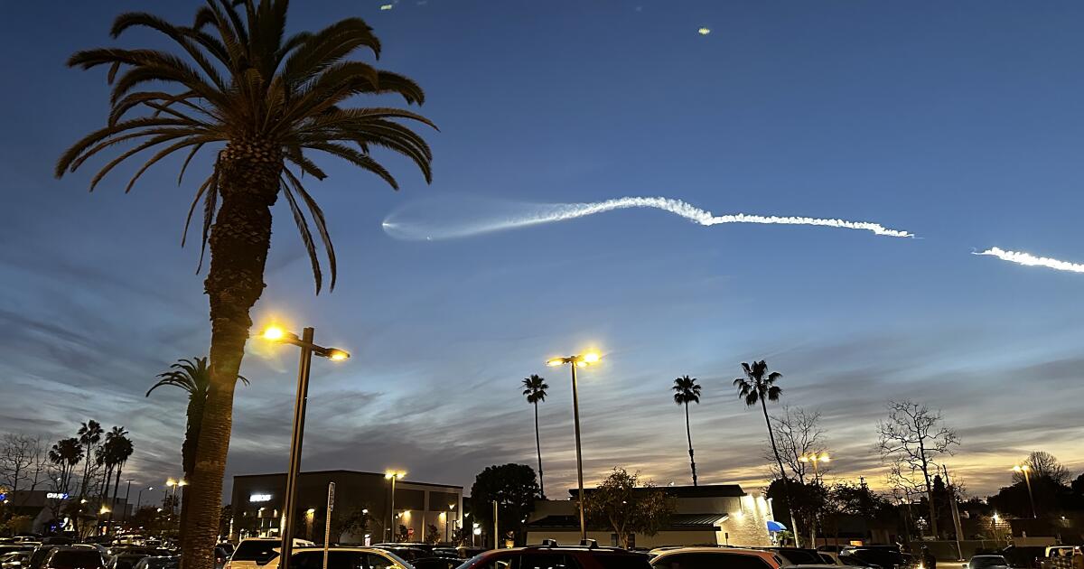 Southern California sky is lit up by Valentine's Day SpaceX launch