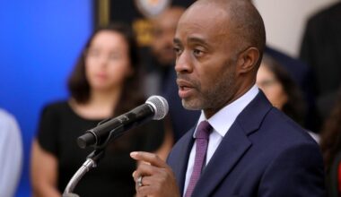 Jewish advocacy groups sue California over antisemitism in schools