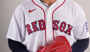 While fans hate Fanatics, the company didn't botch Red Sox jerseys