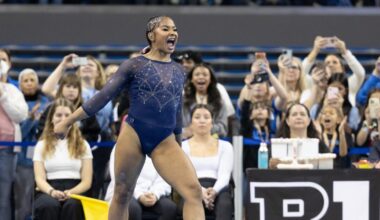 Jordan Chiles extends perfect 10 streak, UCLA beats Michigan