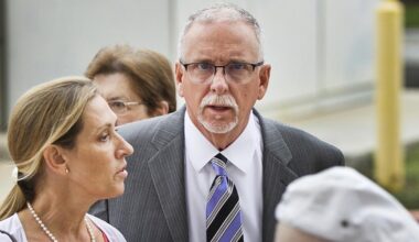 Panel tosses ex-UCLA doctor's sex abuse conviction; lawyers weren't told of juror's 'limited English'