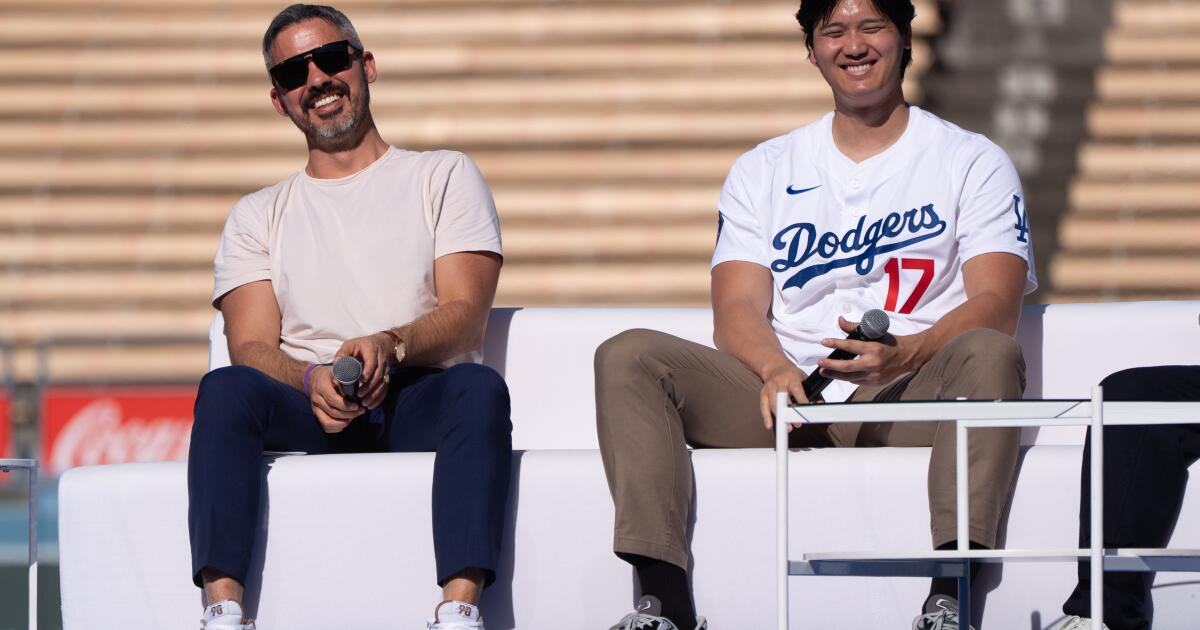 How Stephen Nelson keeps it in perspective as Dodgers' top radio voice