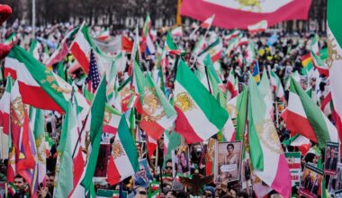 Crown prince urges world to stand with people of Iran as 250,000 rally in Munich