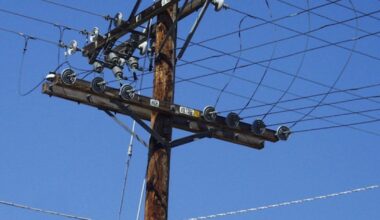 Power outages reported in parts of South Bay, East County, North County