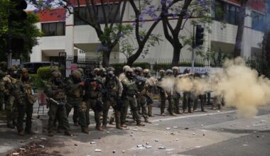 Judge blocks California's ban on federal agents wearing masks but requires badges be clearly seen