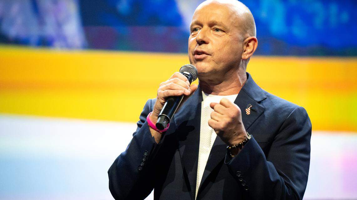 Can two Republicans upset California’s Democratic edge?