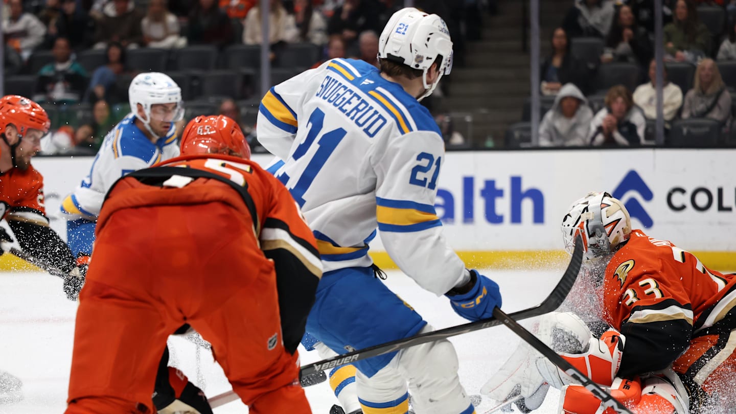 Mandatory Credit: Kiyoshi Mio-Imagn Images