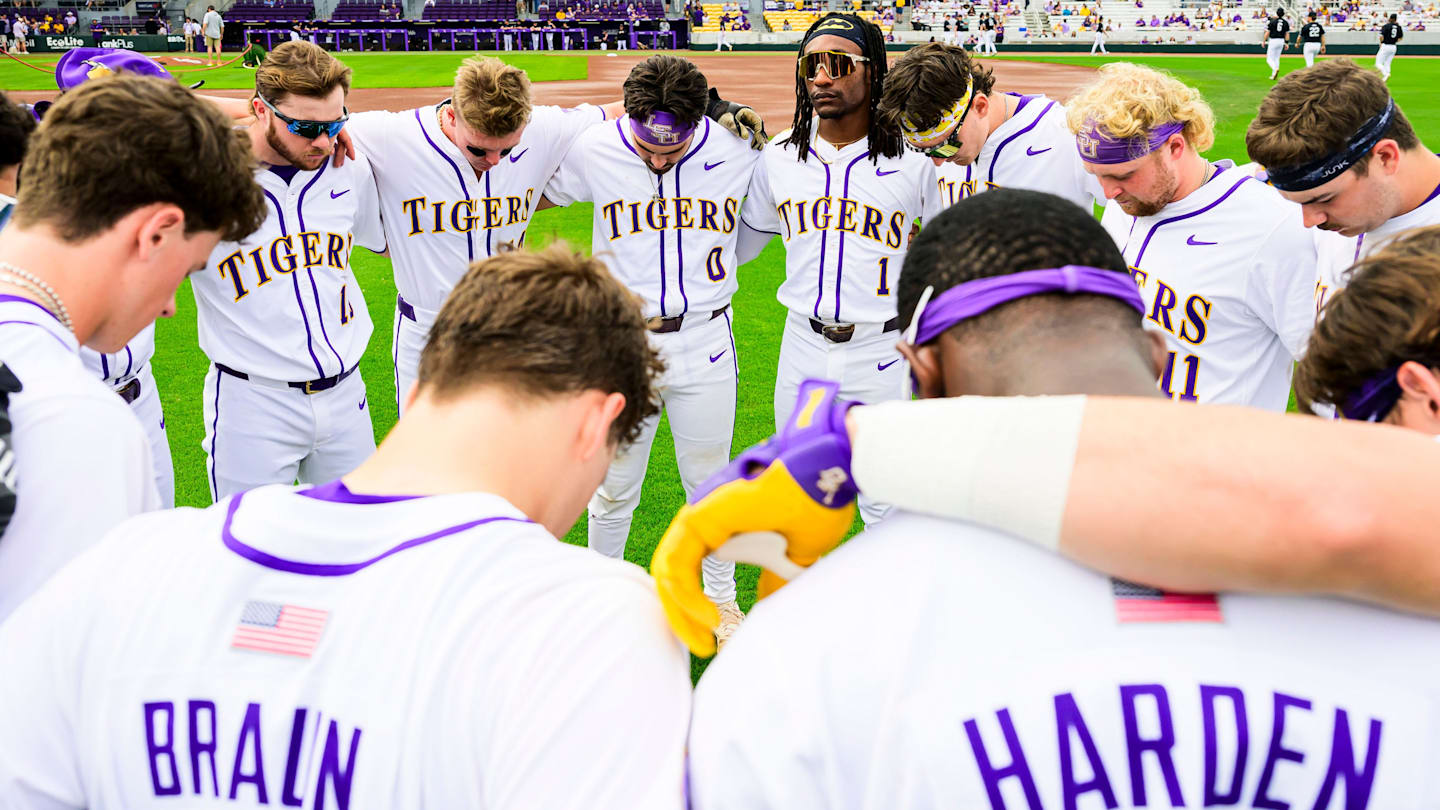 LSU Baseball Stunned in Series Loss to Sacramento State After Falling 6-1 in Game 3