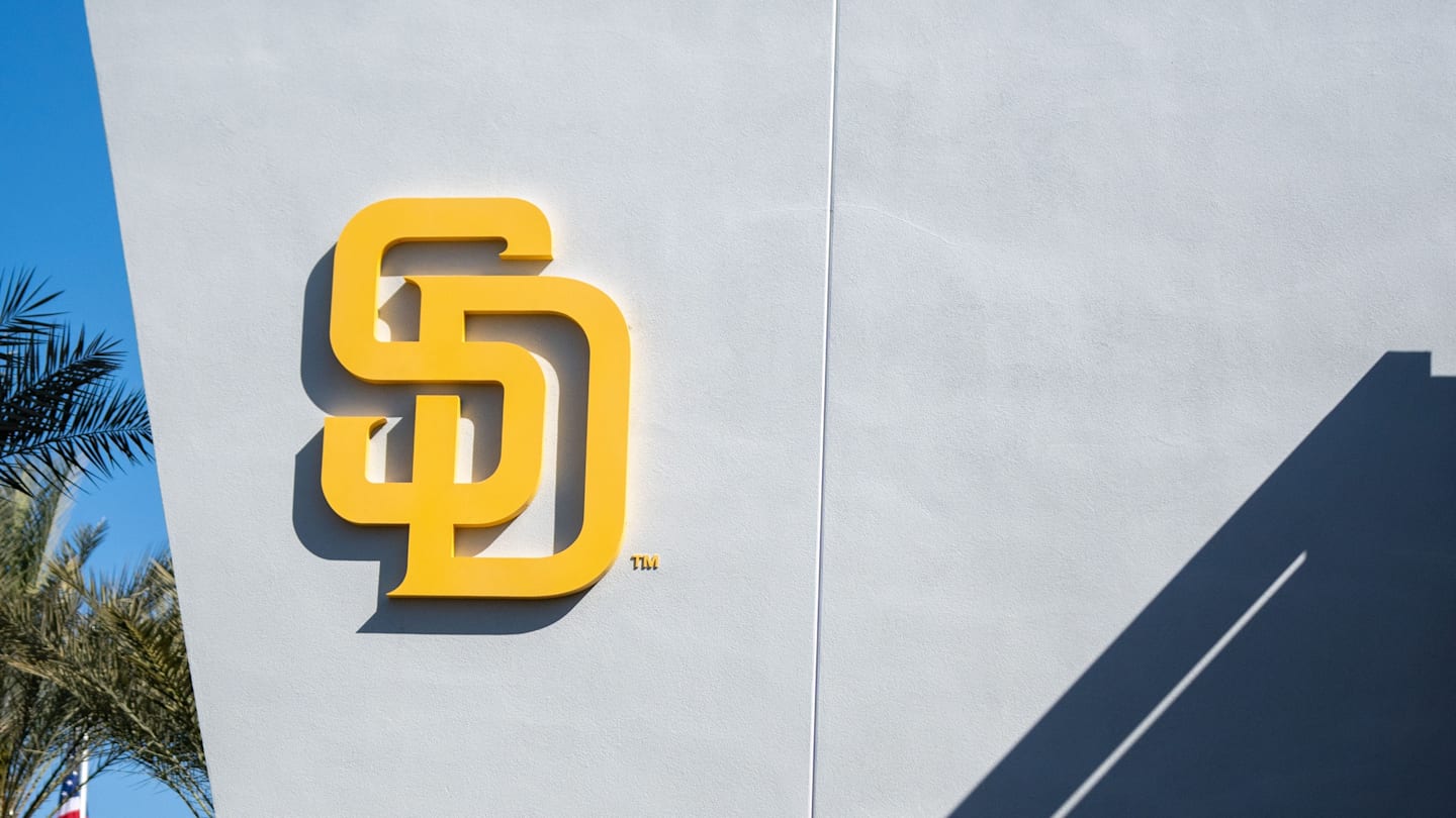 San Diego Government Officials Attempting to Keep Padres From Relocating